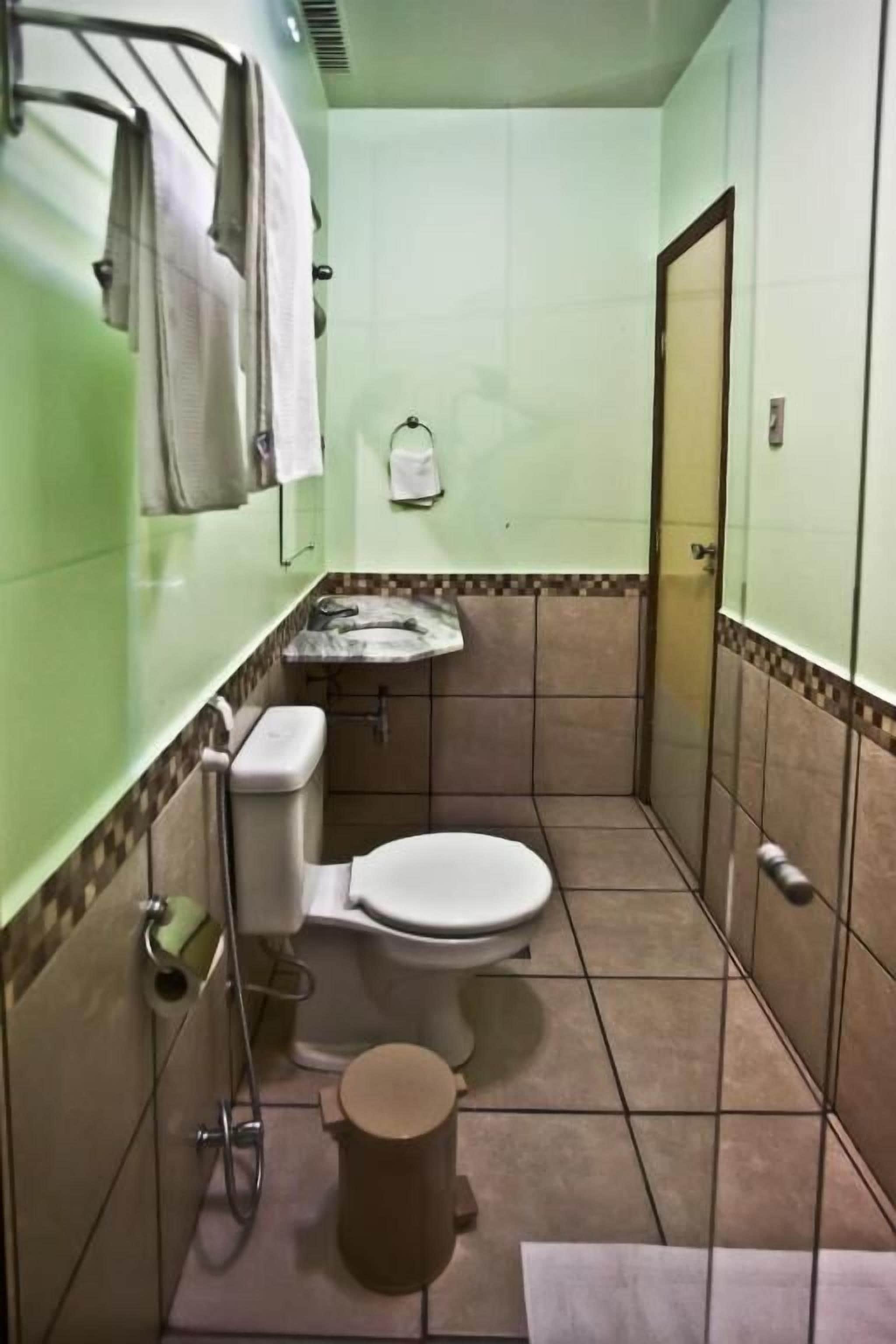 Family Room | Free WiFi, bed sheets