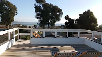 House | Terrace/patio