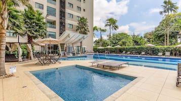 LĂ€genhet Basic | Pool