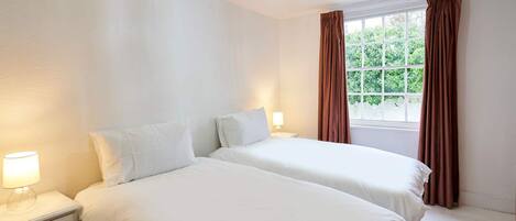 House | 3 bedrooms, Internet