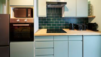 3 bedrooms, Internet