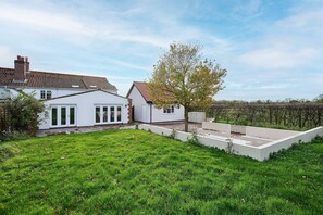 House | 4 bedrooms - Host Stay The Coral Cottage (Wymondham)