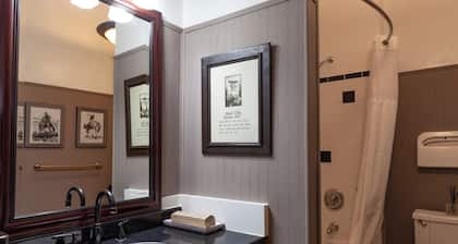 Fred Lambert - Historic Hotel Room