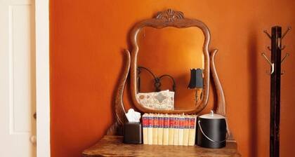 Zane Grey - Historic Hotel Room