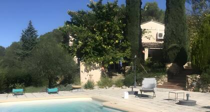 Maison de vacances « Cabanon Provençal » avec Wi-Fi et climatisation