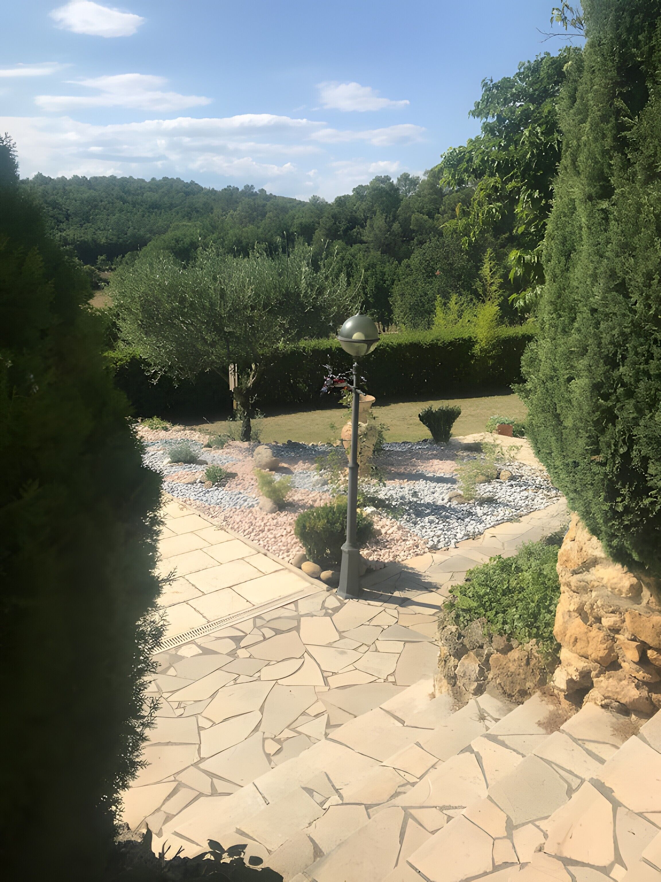 Enceinte de l’hébergement