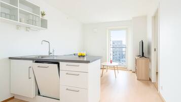 Room, 1 Bedroom, Smoking | Interior