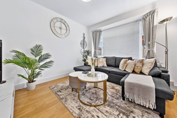 Spacious 3 Bd Garden M25, Free Parking,bluewater - Kent