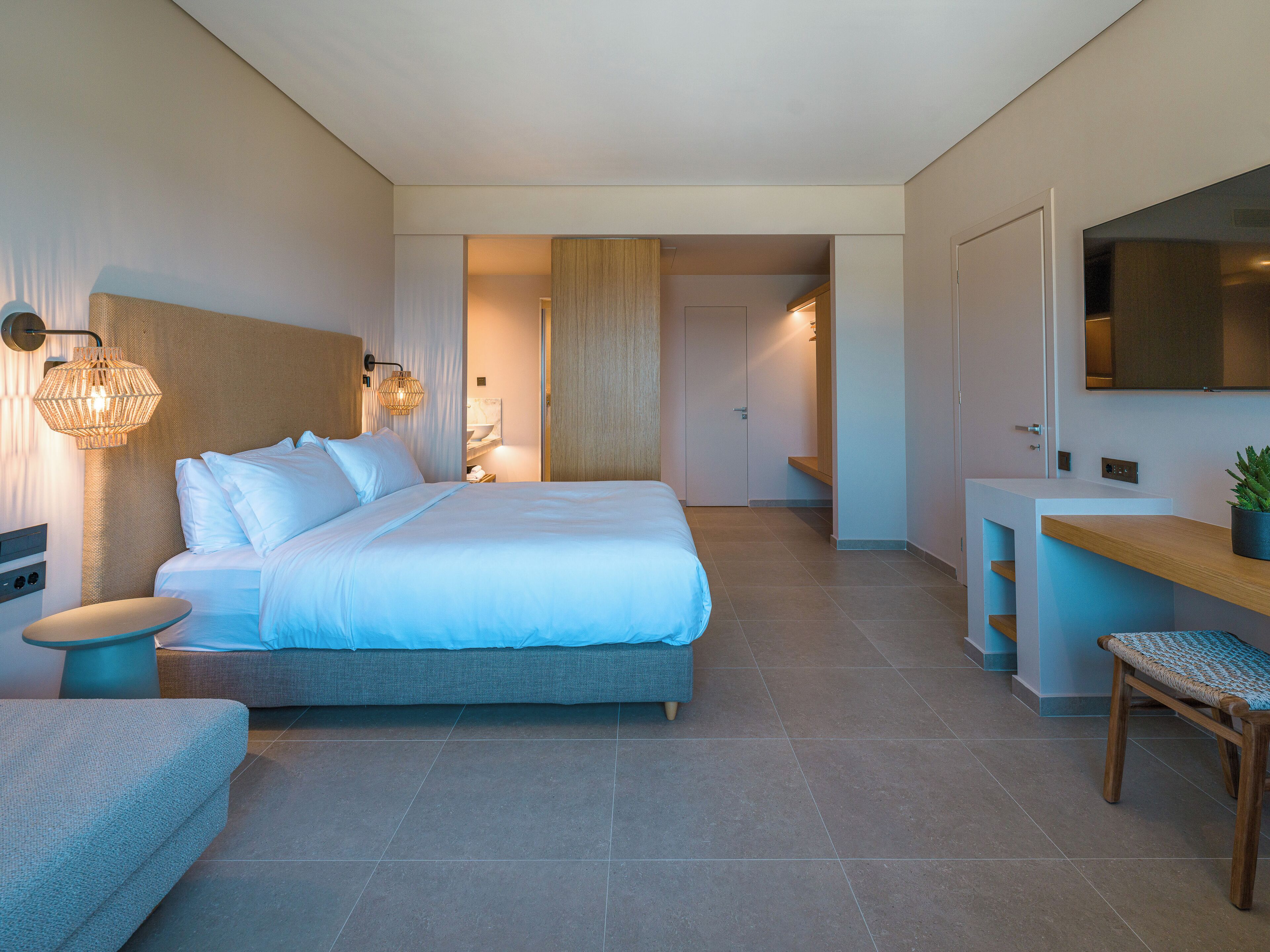 Suite, 2 Bedrooms, Ocean View | In-room safe, blackout curtains, soundproofing, free WiFi