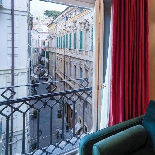 SEVEN SUITES APARTMENTS SANREMO