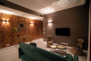 Deluxe Apartment, City View | Living area - SEVEN SUITES APARTMENTS SANREMO (Sanremo)