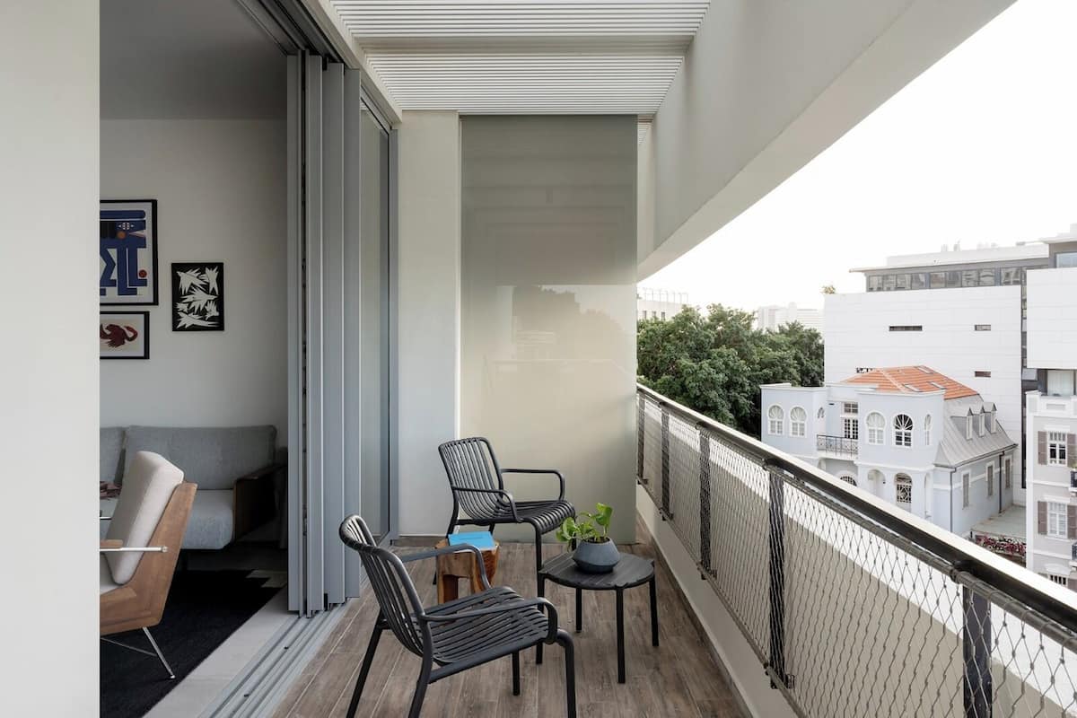 Superior One-Bedroom Apartment with Balcony | 무료 WiFi