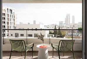 One-Bedroom Apartment with Balcony | Ilmainen Wi-Fi