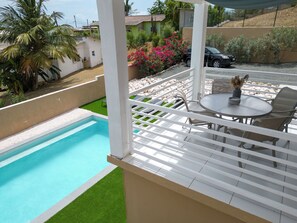 Outdoor dining - Cozy 3-bedroom house in gorgeous  Curacao, Willemstad with AC near Janthiel (Willemstad)