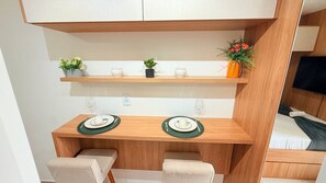 Comfort Studio | Desk, laptop workspace, free WiFi - Concept Life Stella (Salvador)