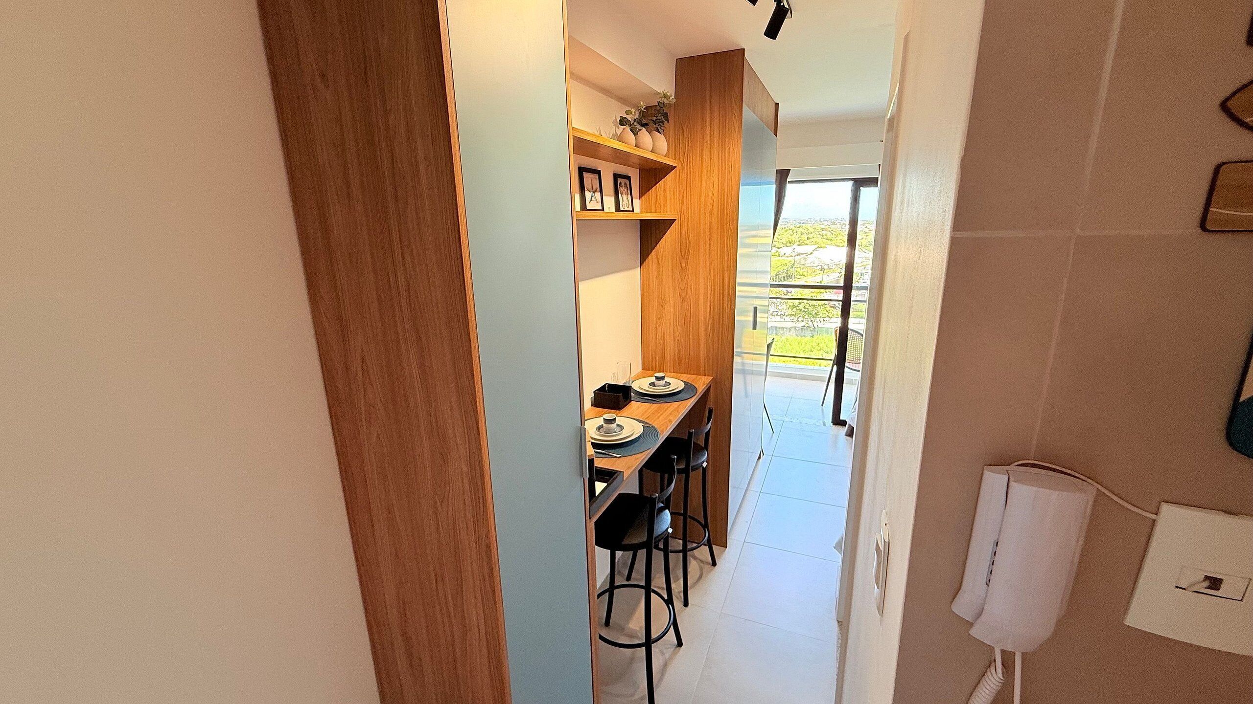 Deluxe Apartment | Dining