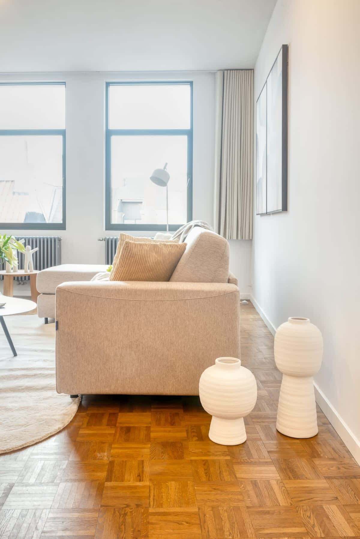 Een televisie en een kantoor