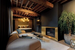 デスク、アイロン / アイロン台、WiFi、ベッドシーツ