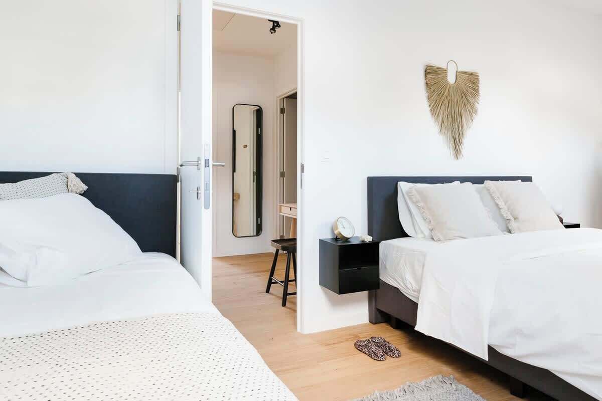 3 slaapkamers, een bureau, reisbedje, wifi