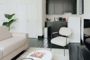 TV, offices - Modern Studio near Mechelen Center (Mechelen)