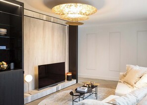 Télévision, espaces bureaux