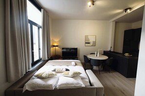 2 habitaciones, cuna de viaje, wifi y ropa de cama 