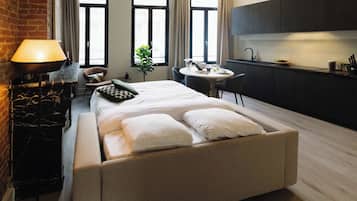 Lit parapluie, Wi-Fi, draps fournis