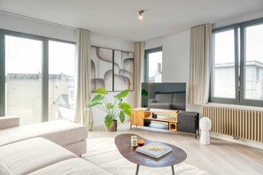 TV, offices - 2-BR Getaway with MAS view (Antwerpen)