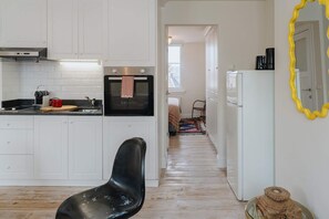 冰箱、烤箱、炉灶、洗碗机