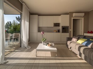 TV - Apartment 'Mina by Interhome (Taormina)