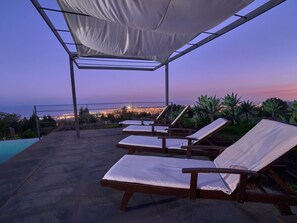Terrace/patio - mit Pool Infinity by Interhome (Giarre)