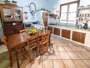 Dining - Ferienvilla 'Mamma Nunzia by Interhome (Calabernardo)