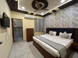 Executive Room | Free WiFi - Hotel Triple Three (Jaipur)