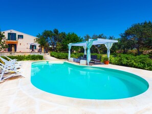 Pool - Ferienvilla 'Mamma Ginevra' mit privatem Pool by Interhome (Scicli)