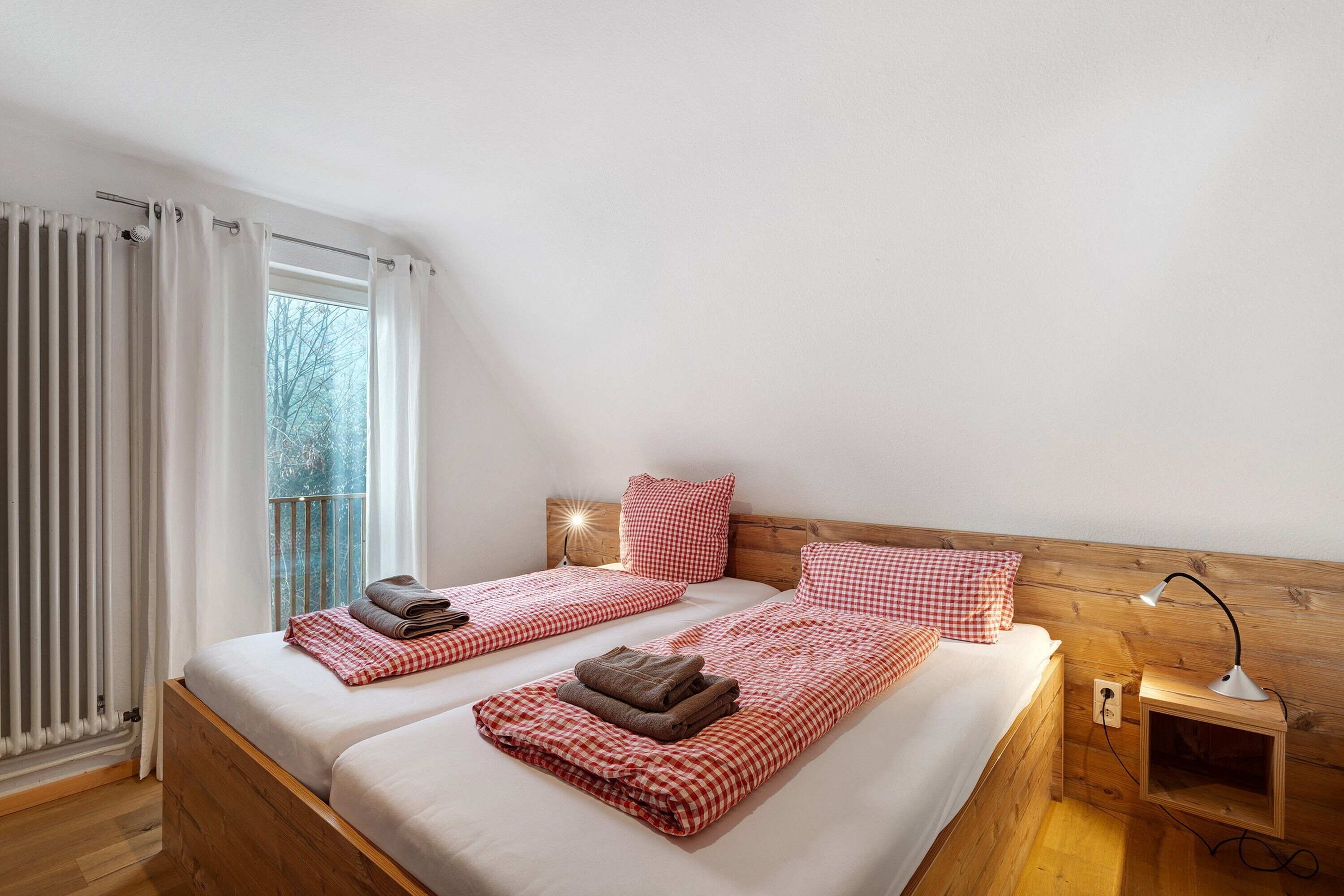 Ferros/tábuas de passar roupa, Wi-Fi, roupa de cama