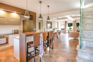 别墅 | 4 多间卧室