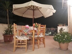 Outdoor dining - Gemütliche Ferienwohnung Villa Alba by Interhome (Castellammare del Golfo)