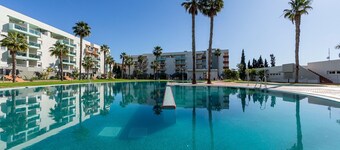 Appartement « Rincón De Almerimar Palm Beach Golf » avec piscine, Wi-Fi, climatisation