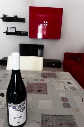 TV - Fabrizio Haus by Interhome (Balestrate)