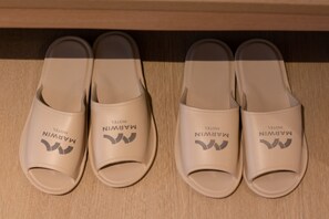 Room amenity - Marwin Terra Hotel (Bangkok)