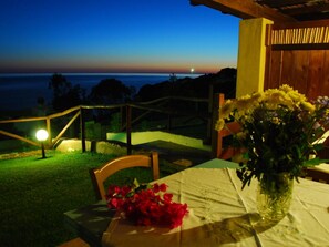 Outdoor dining - Haus in Torre Dei Corsari mit Privatparkplatz by Interhome (Torre dei Corsari)