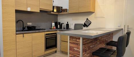 Microwave, oven, stovetop