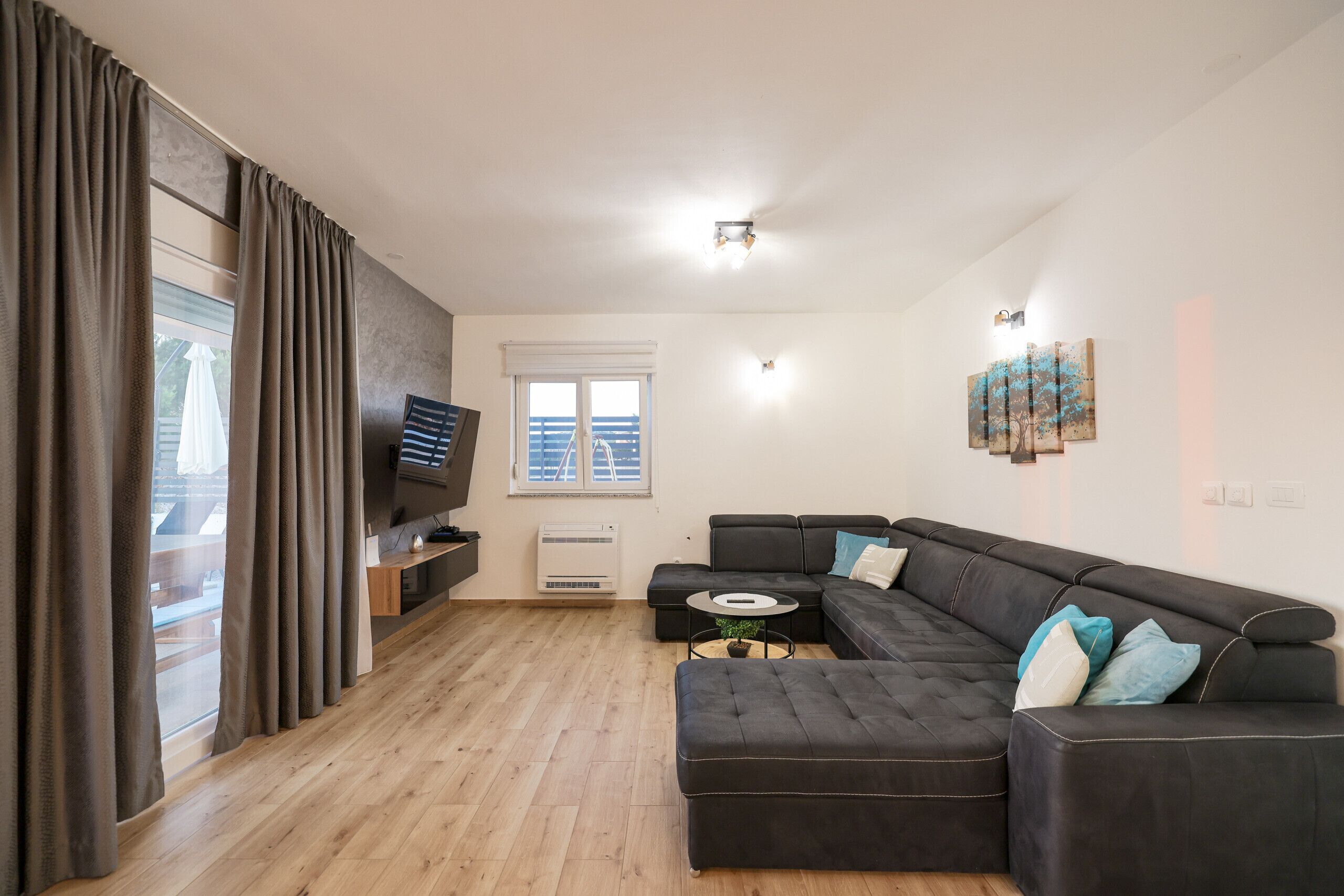 4 عدّة غرف نوم