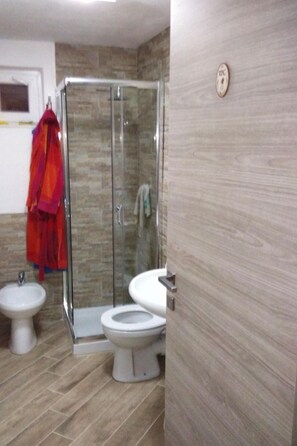 Bathroom - Wohnung 'Taverna' mit Kamin by Interhome (Baunei)