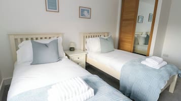 3 bedrooms, individually decorated, individually furnished, free WiFi