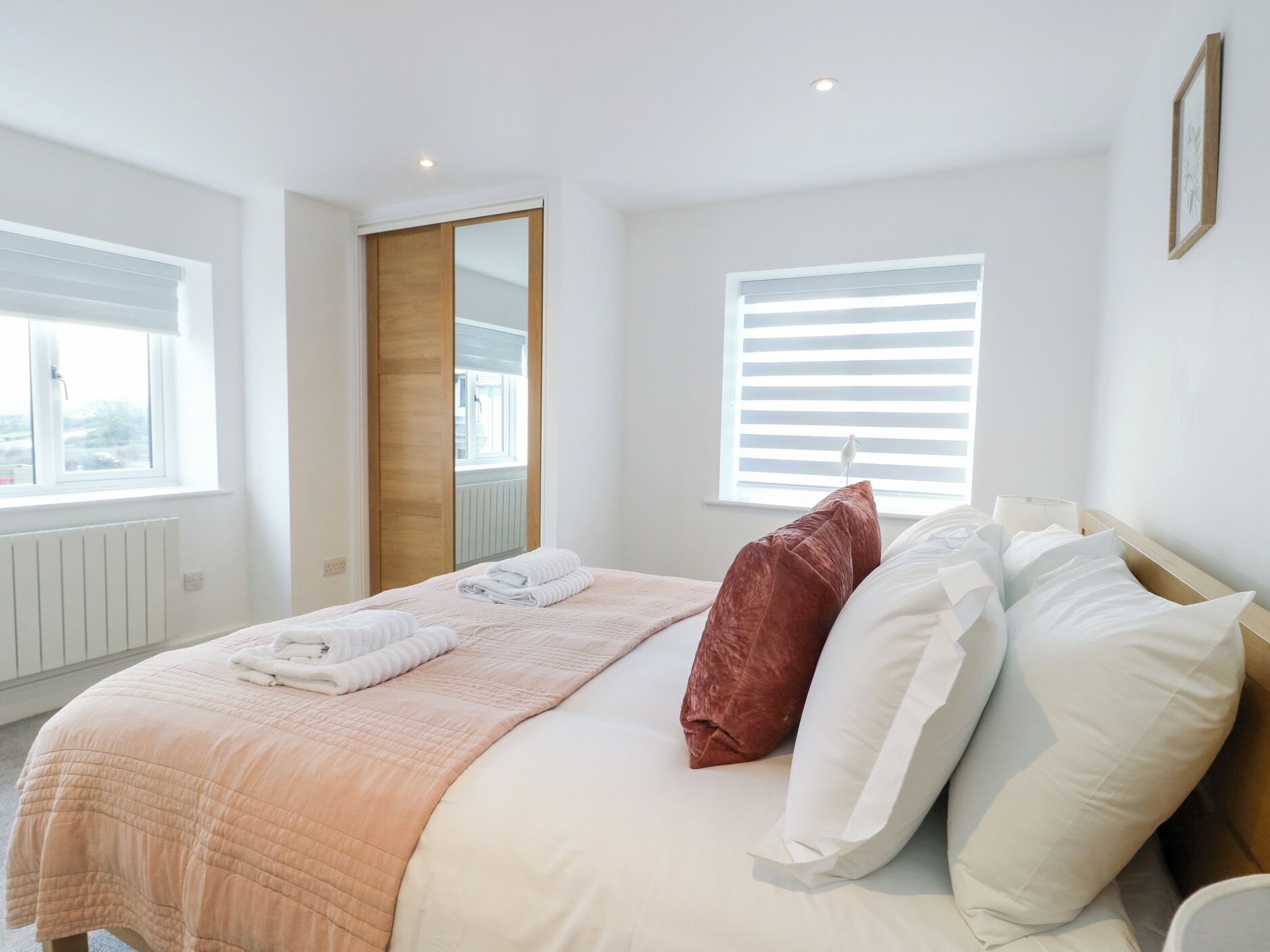 3 camere, con stile personalizzato, con arredamento individuale