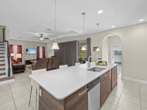 Interior - Resort community close to LEGOLAND FLORIDA. 158 (Haines City)