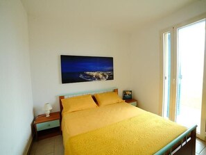 Internet - 'Apollo Bilo by Interhome (Lido Marini)