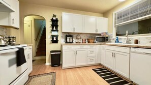 Fridge, microwave, oven, stovetop - Attic Adventure!  Two bedroom home plus full upstairs adventurous attic with two twin beds, couch and smart tv.  Walk to Olympia's Downtown & Waterfront (Olympia)