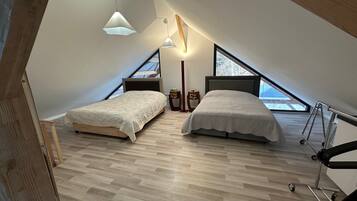 Iron/ironing board, WiFi, bed sheets